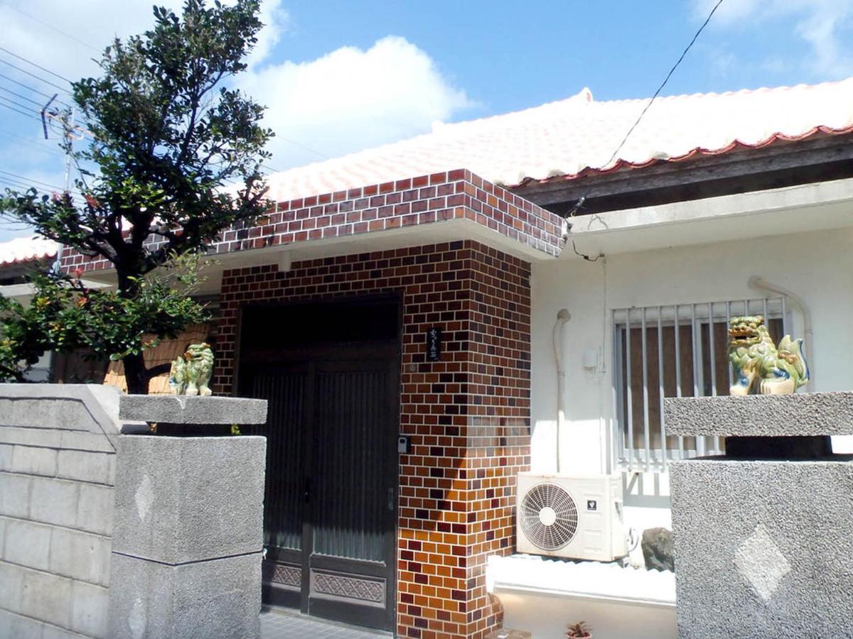 石垣島 一棟貸切りのお宿 ちゅら赤瓦 Ishigaki  Kültér fotó