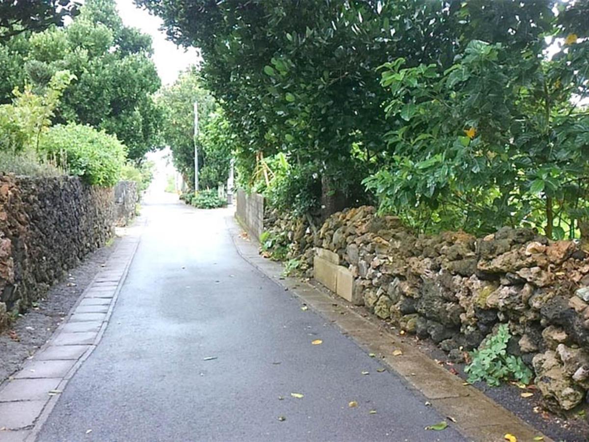 石垣島 一棟貸切りのお宿 ちゅら赤瓦 Ishigaki  Kültér fotó